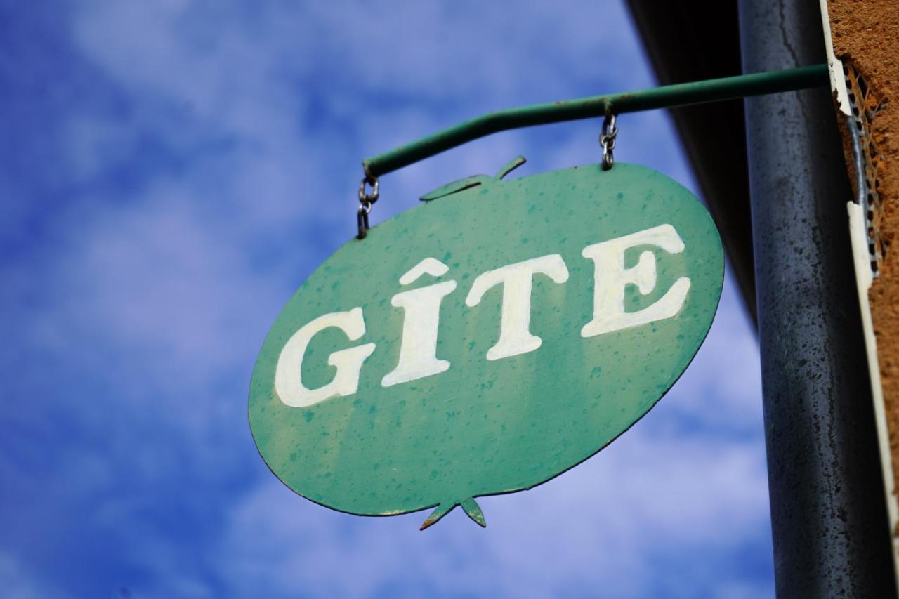 Gite Pomme Verte - By Primo C0Nciergerie Vonnas Exteriör bild