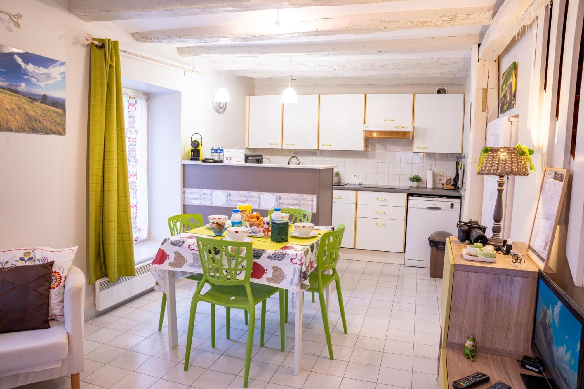 Gite Pomme Verte - By Primo C0Nciergerie Vonnas Exteriör bild