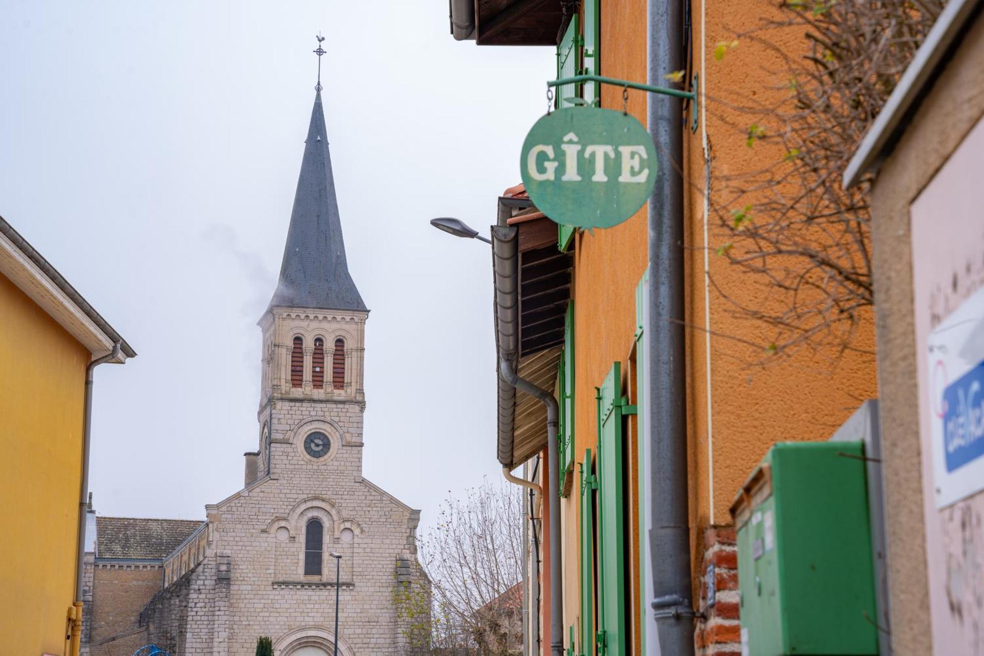 Gite Pomme Verte - By Primo C0Nciergerie Vonnas Exteriör bild